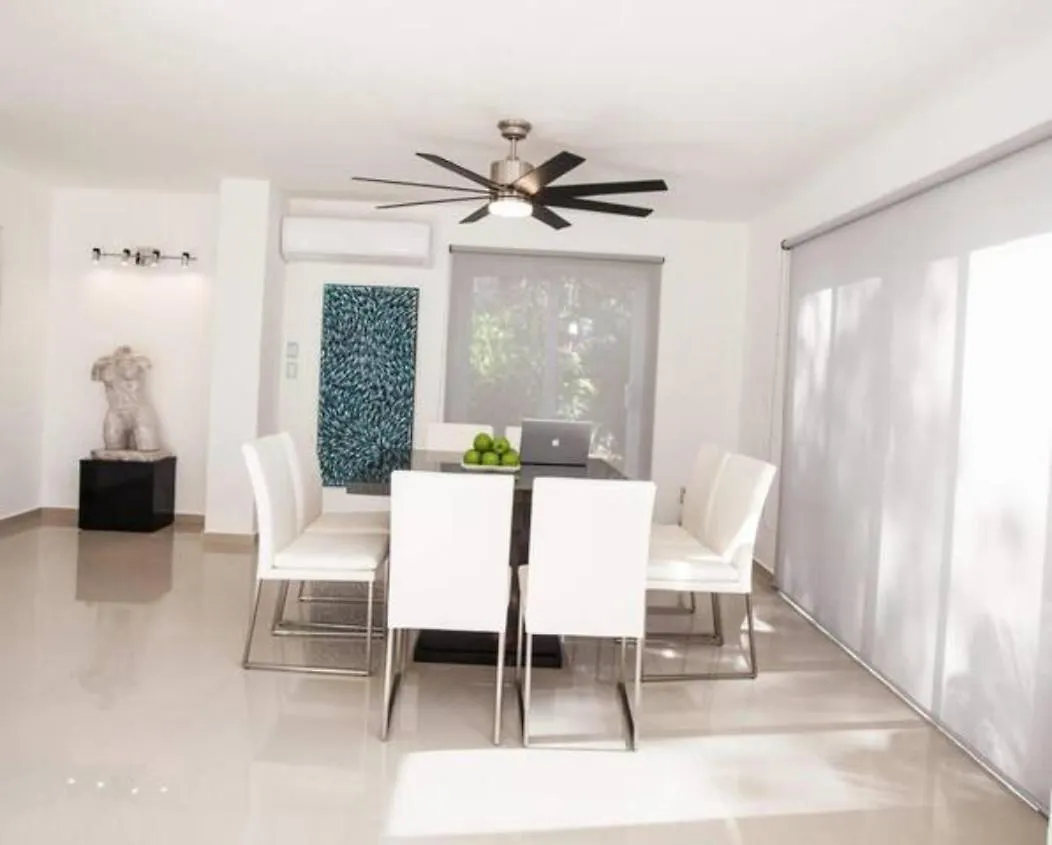 Playacar Beach House 10 Pax! The Best Location In Playa! By Bookhap Playa del Carmen 0*,  Mexico