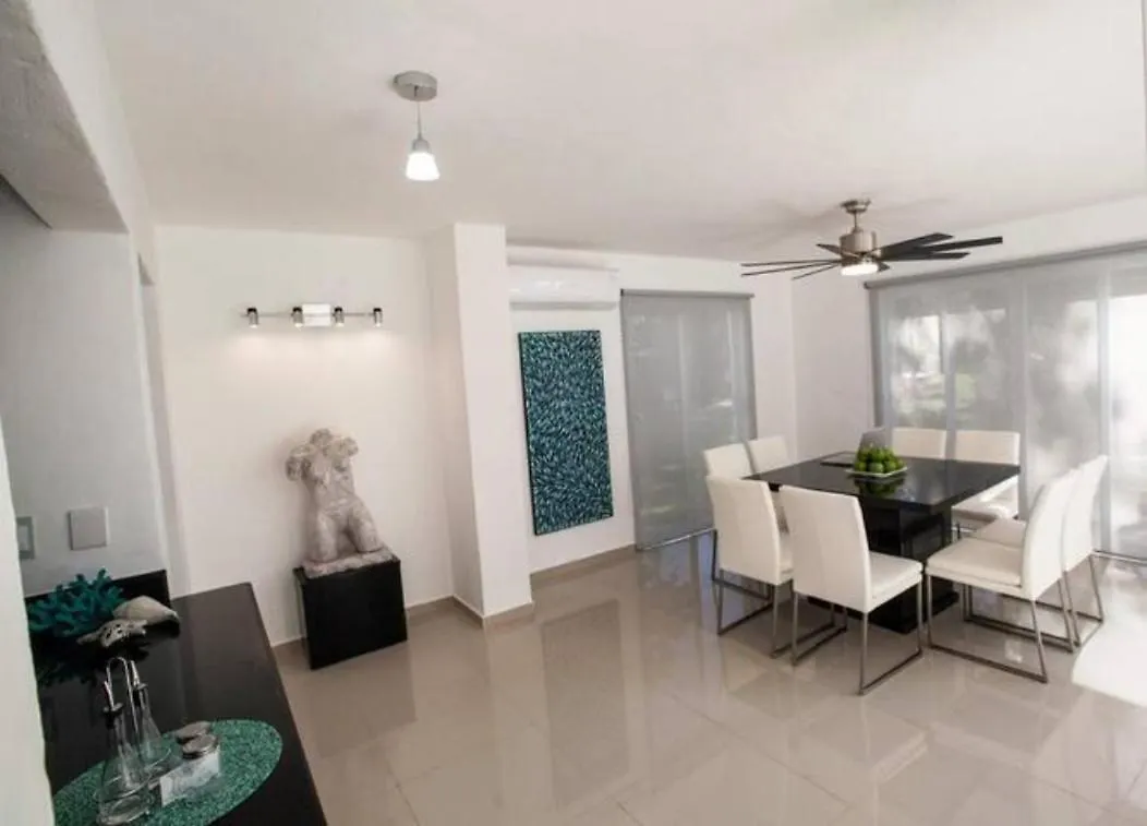 Villa Playacar Beach House 10 Pax! The Best Location In Playa! By Bookhap Playa del Carmen Mexico